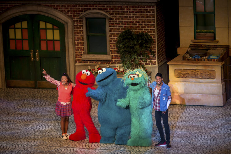 Sesame Street Live: Elmo’s Got the Moves
